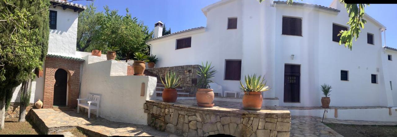 Cortijo La Fe Guest House Монтефрио Екстериор снимка