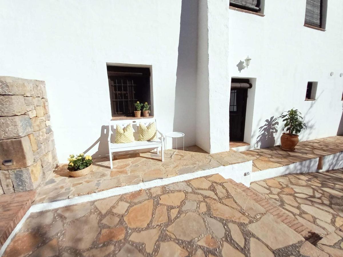 Cortijo La Fe Guest House Монтефрио Екстериор снимка